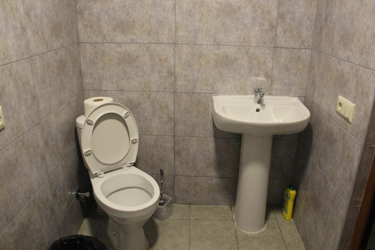 Гостевой дом Guesthouse Ninia Местиа-13